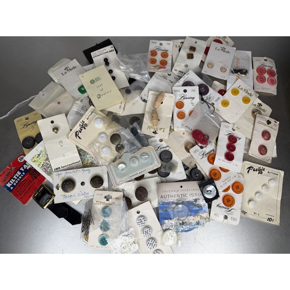 HUGE Vintage LOT Carded Buttons Plastic Metal Pearls Sewing Lansing La Mode
